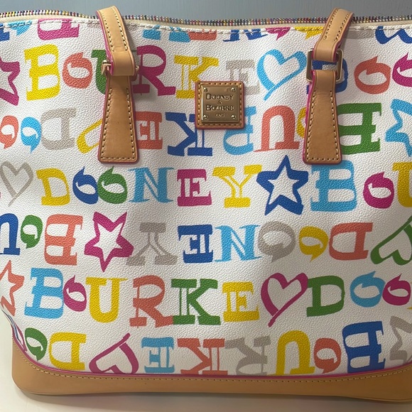 NWOT, Auth Dooney & Bourke large Bag/satchel, rainbow zipper, collectible - Picture 13 of 15